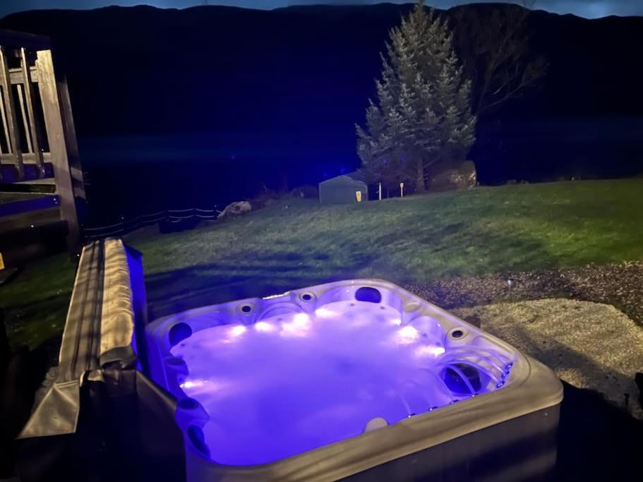 Waterside 3 Bed Cottage, Hot Tub, Sauna, Pvt Beach 阿罗柴尔 外观 照片