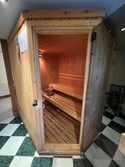 Waterside 3 Bed Cottage, Hot Tub, Sauna, Pvt Beach 阿罗柴尔 外观 照片